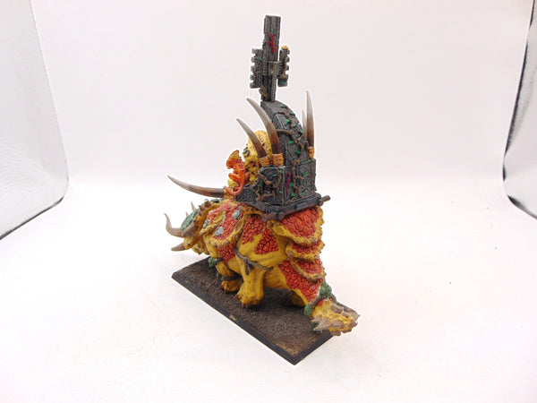 Slann Mage Priest on Stegadon / Lord Mazdamundi Conversion