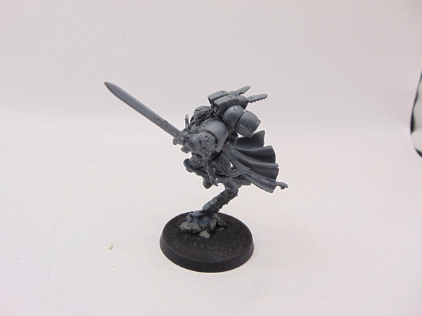 Primaris Captain with Jump Pack