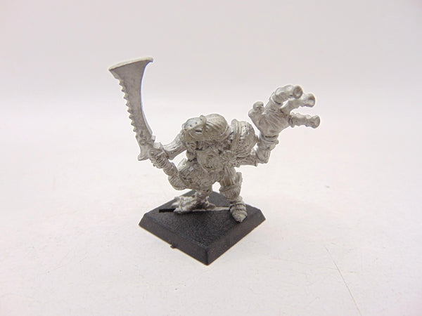 Champion of Tzeentch with Pink Horror Arm & Sword