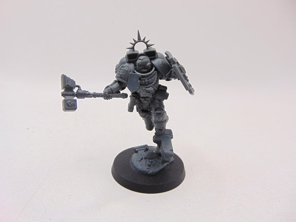 Primaris Captain with Jump Pack