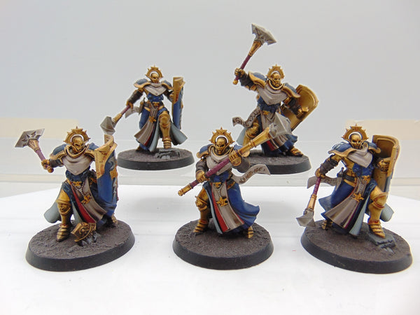 Sequitors