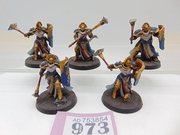 Sequitors