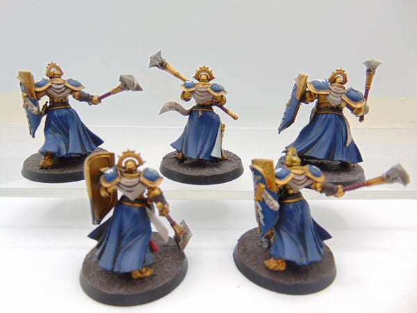 Sequitors