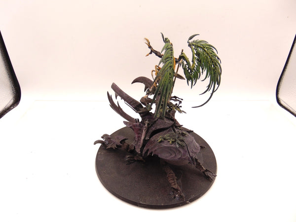 Alarielle the Everqueen