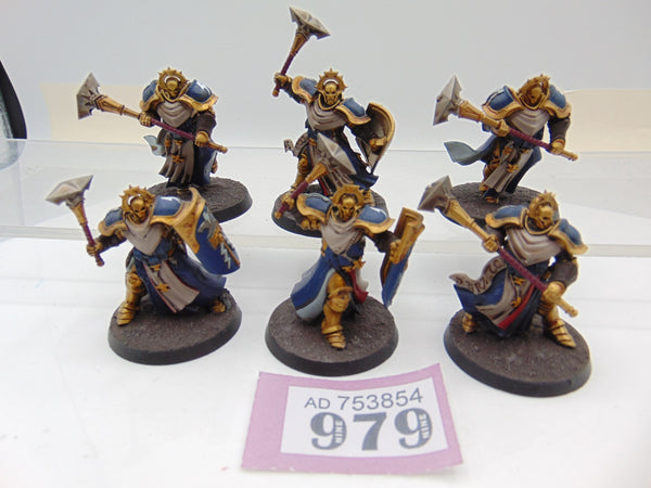 Sequitors