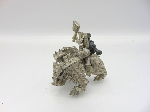 Chaos Lord / Champion of Khorne on Juggernaut