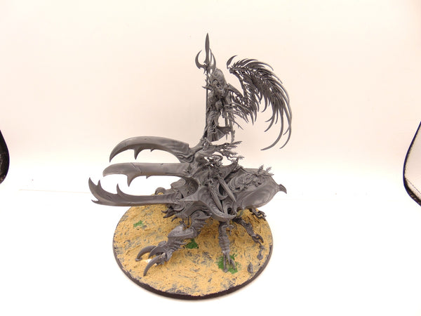 Alarielle the Everqueen