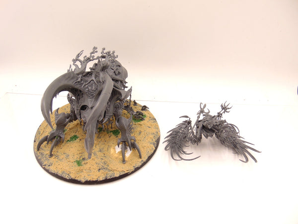 Alarielle the Everqueen