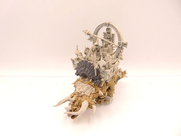 Ancient Stegadon / Engine of the Gods