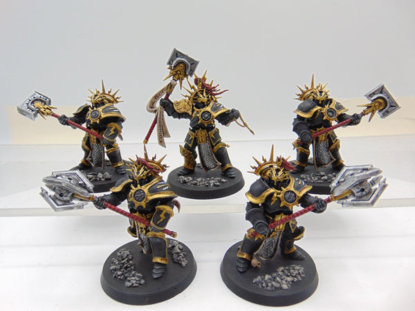 Retributors