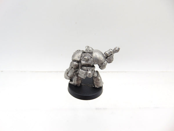 Space Marine with Hand Flamer and Heavy Plasma Gun