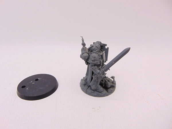 Primaris Captain