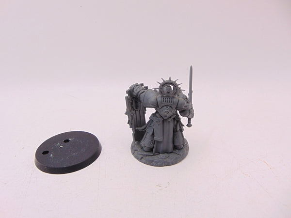 Primaris Captain