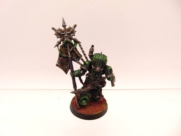 Plague Marine Icon Bearer