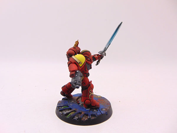 Primaris Lieutenant Tolmeron