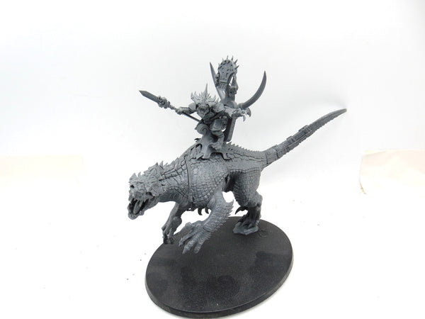 Saurus Oldblood / Kroq Gar on Carnosaur