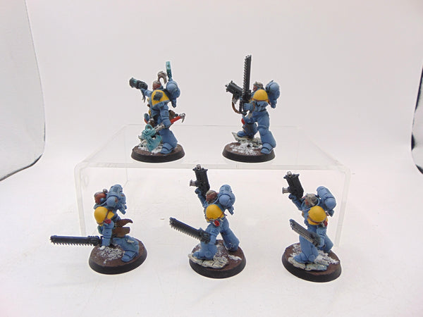 Grey Hunters