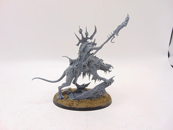 Clawlord on Gnaw-Beast