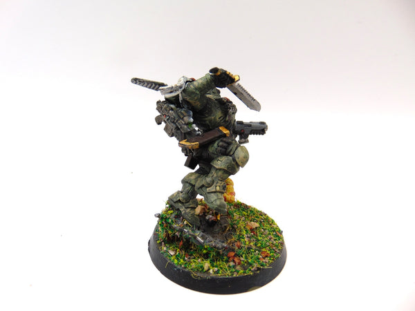 Primaris Lieutenant in Reiver Armour