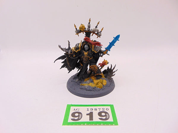 Abaddon the Despoiler