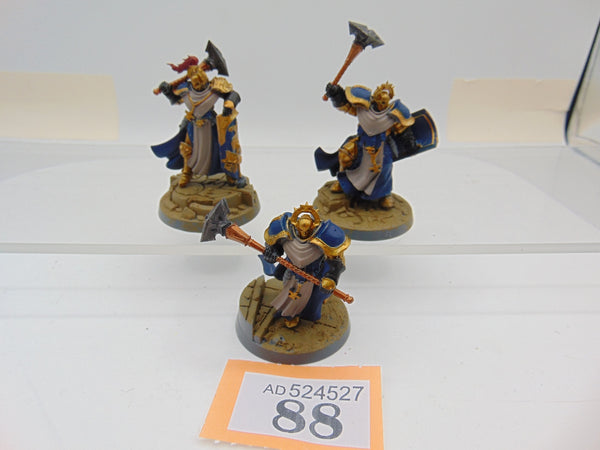 Sequitors