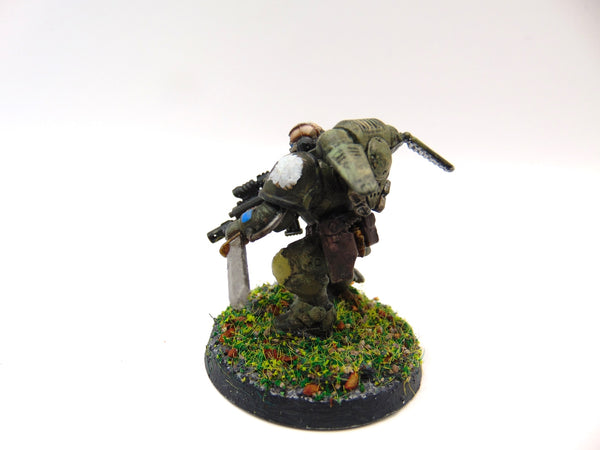 Primaris Lieutenant in Phobos Armour