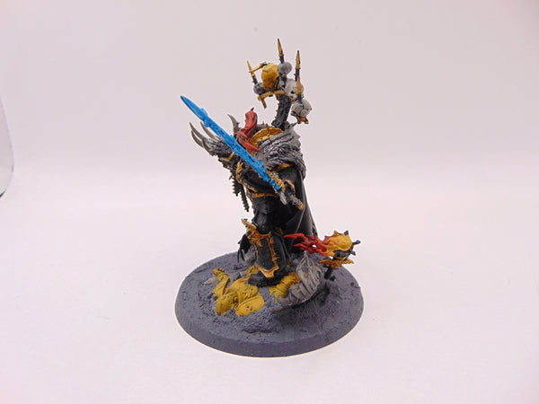 Abaddon the Despoiler