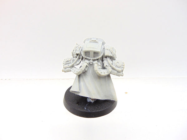 Marneus Calgar