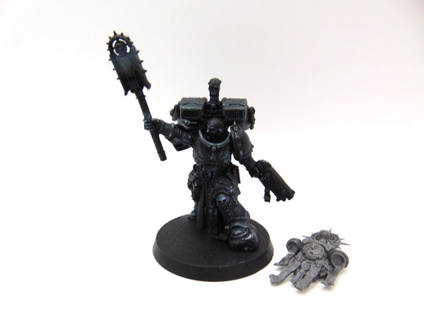 Primaris Chaplain / with Jump Pack