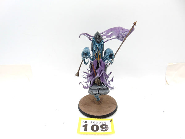 Kurdoss Valentian, The Craven King