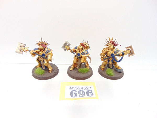 Retributors