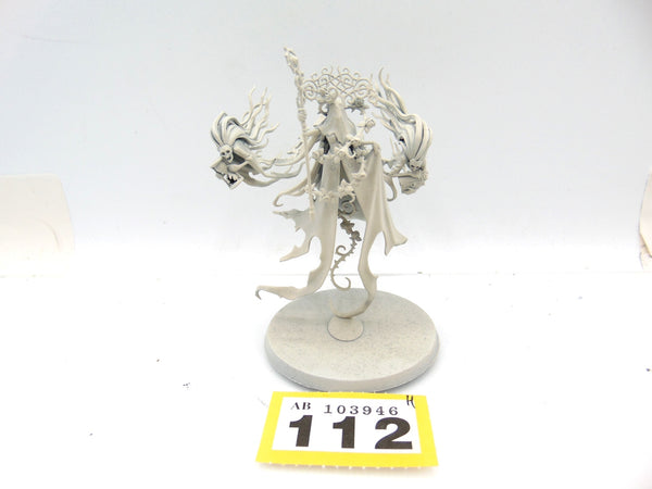 Lady Olynder, Mortarch of Grief