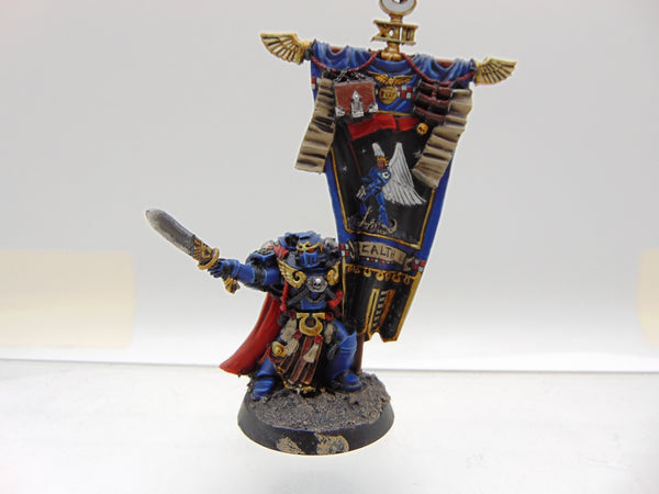 Blade of Ultramar Honour Guard Standard & Champion