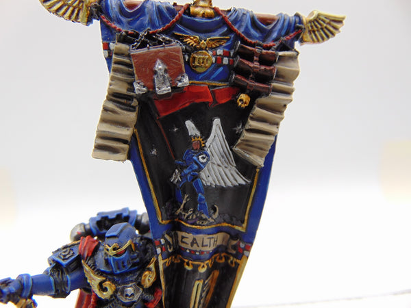 Blade of Ultramar Honour Guard Standard & Champion