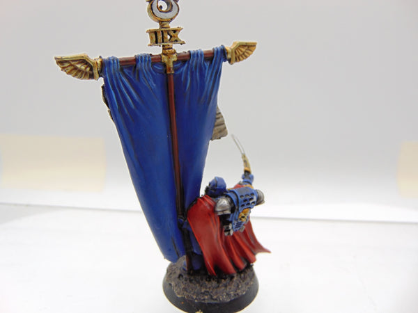 Blade of Ultramar Honour Guard Standard & Champion