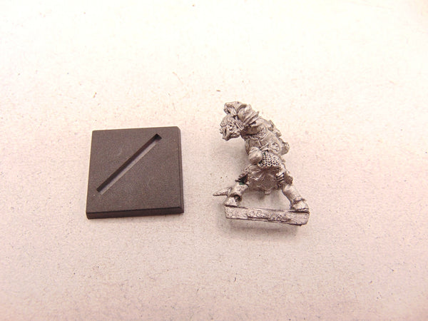 Chaos F5 Marauder Sword & Severed Head
