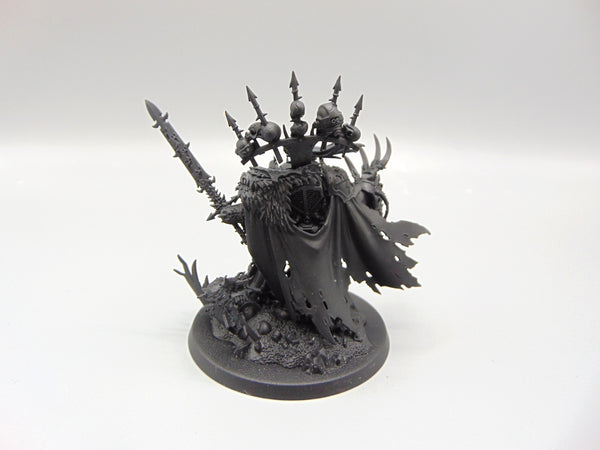Abaddon the Despoiler