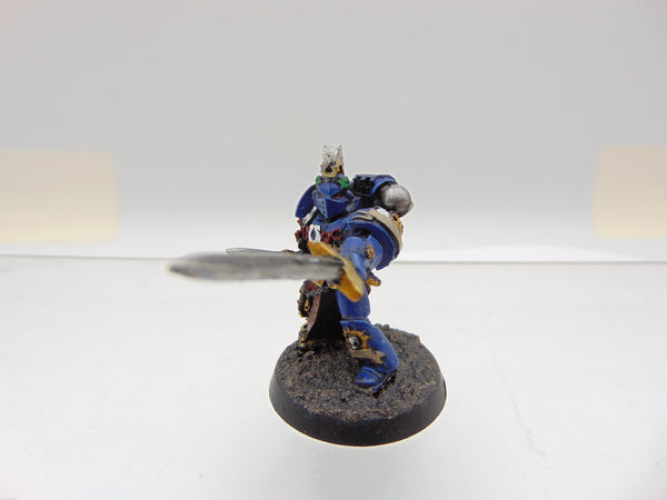 Blade of Ultramar Honour Guard Standard & Champion