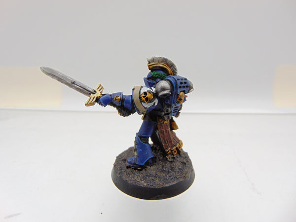 Blade of Ultramar Honour Guard Standard & Champion