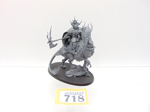 Lord Vigilant on Gryph-stalker
