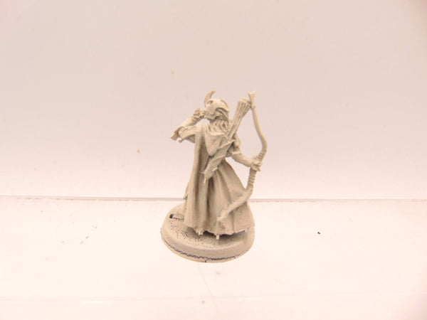 Galadhrim Warrior with war horn