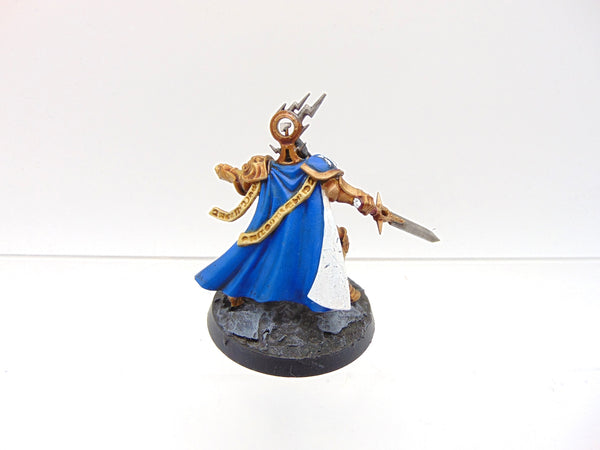 Knight Questor Larissa Shadowstalker