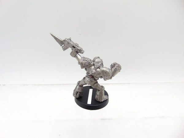 Marine with Powerglove & Bolter