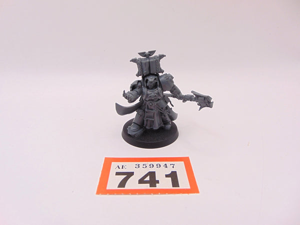 Librarian in Terminator Armour