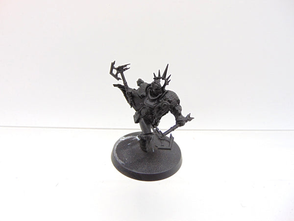 Knight Zephyros / Neave Blacktalon