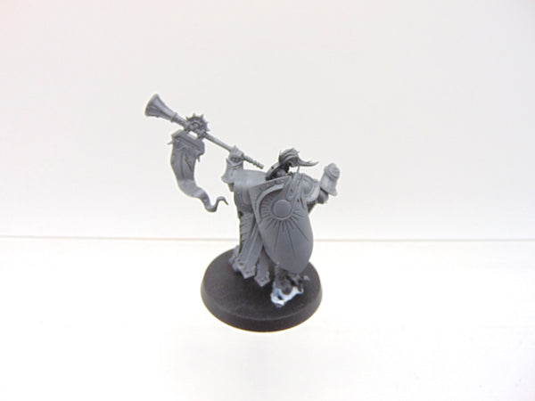 Knight Heraldor