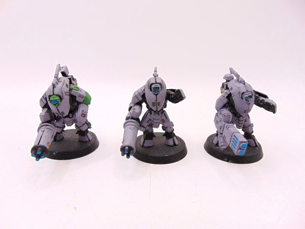 XV25 Stealth Battlesuits