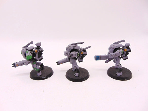 XV25 Stealth Battlesuits