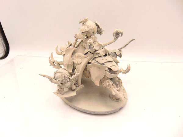 Tuskboss on Maw Grunta