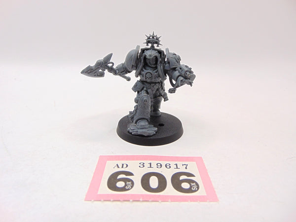 Librarian in Terminator Armour